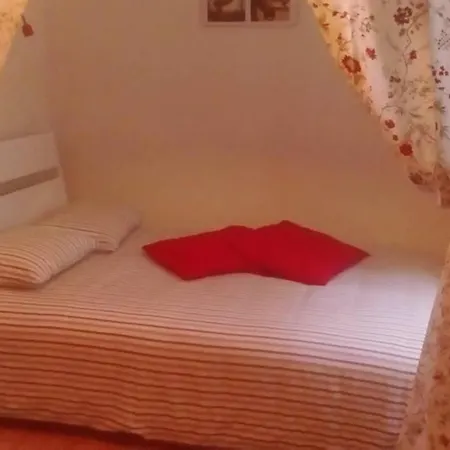Апартаменты Traditional Tete's Studio On A Typical Neighborhood